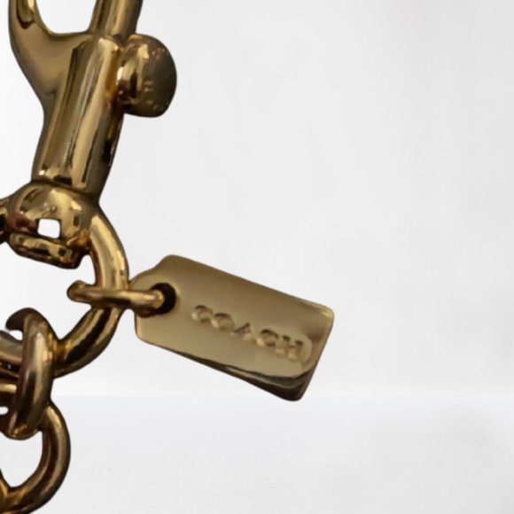 Coach bear keychain in color gold - Picture 3 of 3